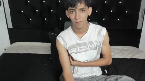 Sebastian Alvarez online show from July 4, 2:04 am