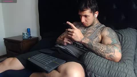 Sebastian online show from February 10, 7:06 pm