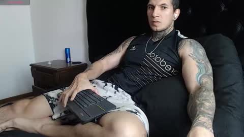 Sebastian online show from February 1, 7:00 pm