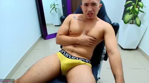juan  sebastian online show from July 3, 1:38 pm