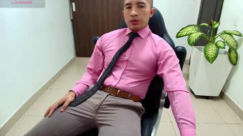 juan  sebastian online show from November 14, 5:15 pm