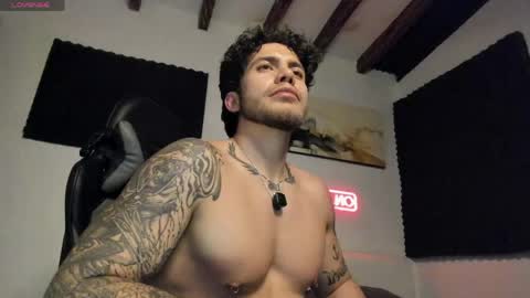 Lucian Sinclair online show from April 23, 2:41 am