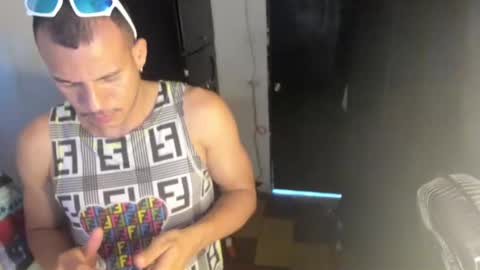 Snapshot of sebastianp13 chatting on December 6, 7:06 pm sebatian palacios online show from December 6, 7:06 pm