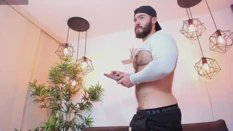 Instagram jeanpaulfit  online show from May 1, 11:10 pm