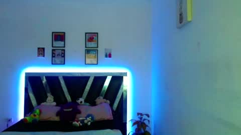 Sebas online show from August 4, 12:45 pm