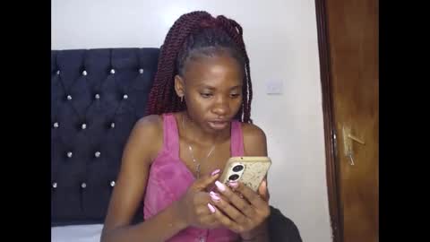 Snapshot of sebatrishaa chatting on September 10, 7:04 pm sebatrishaa online show from September 10, 7:04 pm