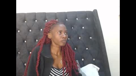 Snapshot of sebatrishaa chatting on October 1, 9:35 pm sebatrishaa online show from October 1, 9:35 pm