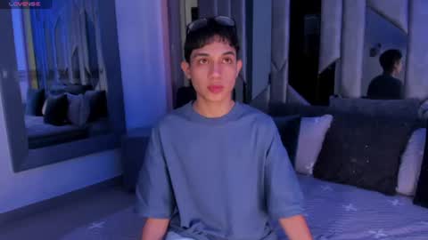 Sebastian online show from July 15, 7:40 pm