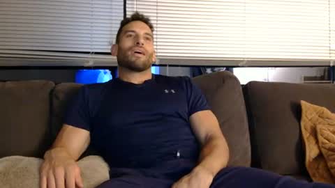 Sebastian Royce online show from July 14, 4:28 am