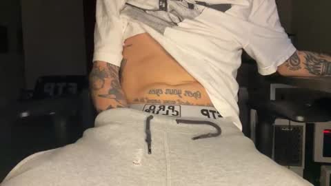 secretlust96 online show from January 12, 9:33 pm