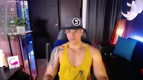sed online show from May 1, 10:42 am