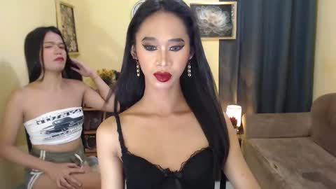 ashly online show from February 21, 7:22 am