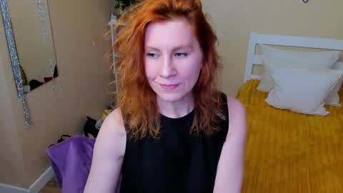 seductive_foxy_ online show from December 19, 11:38 am