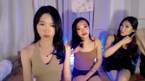 seductive_kimxxx online show from February 19, 2:05 pm