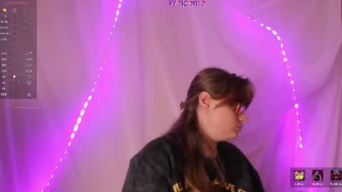seductive_she_wolf online show from July 8, 3:37 pm