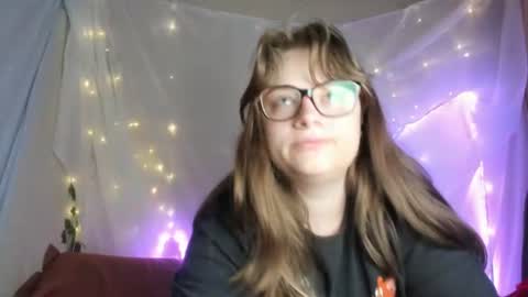 seductive_she_wolf online show from July 4, 2:43 pm
