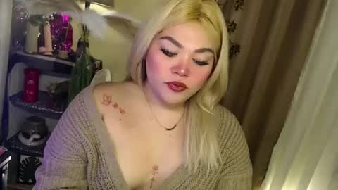Its me Jazzi online show from July 30, 6:36 am