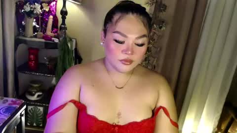 Its me Jazzi online show from July 7, 7:23 am