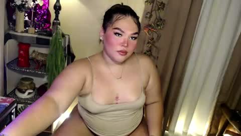 Its me Jazzi online show from July 3, 6:07 am