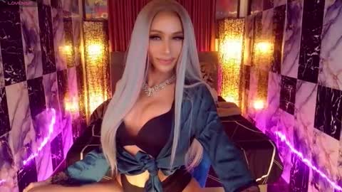 KATARINA LUST online show from May 5, 11:05 am