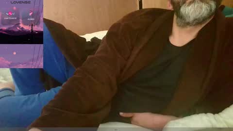 Snapshot of seewolf1000 chatting on February 23, 3:18 pm seewolf1000 online show from February 23, 3:18 pm