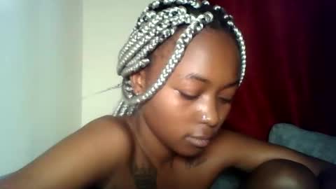 seexy_swiry online show from February 28, 9:36 am