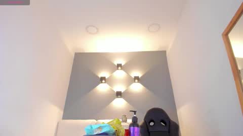 Selena online show from January 14, 10:12 am