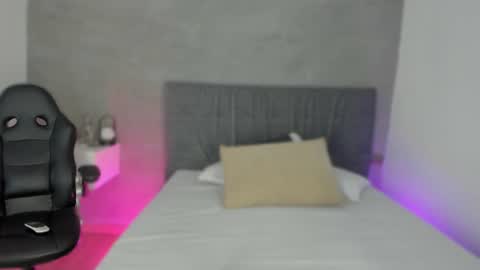 Selena online show from June 25, 3:58 am
