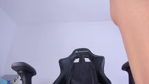 selena roberts online show from March 1, 1:32 am