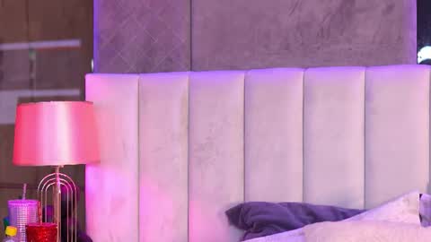 Selena online show from July 4, 8:18 am