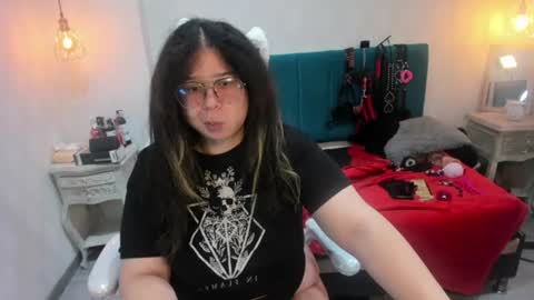 Selena Priscilla Blair Montenegro online show from July 2, 5:12 am