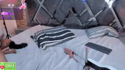selene__lopez_ online show from June 25, 5:12 am