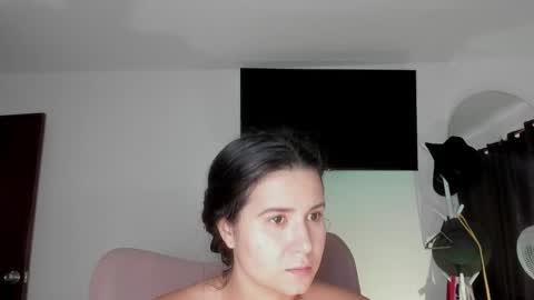 Snapshot of selene_king22 chatting on September 18, 12:53 pm Alejandra  online show from September 18, 12:53 pm