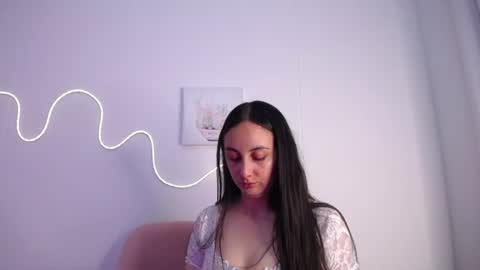selene_swee online show from June 24, 10:17 pm