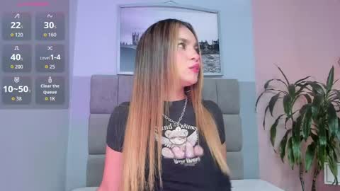 Selene online show from May 6, 2:06 am