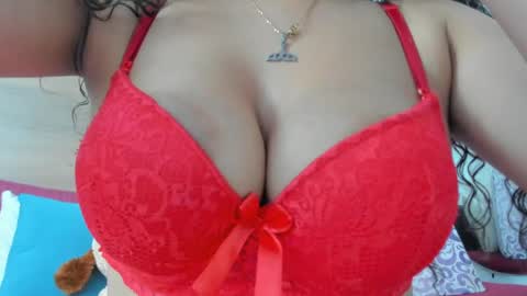 selene online show from April 23, 7:04 pm
