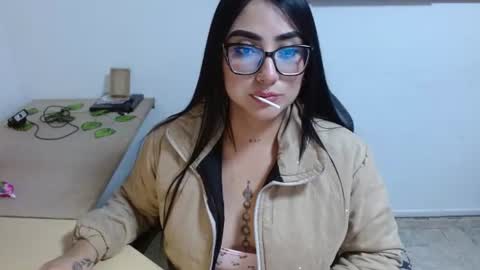 Selene online show from August 2, 5:37 pm