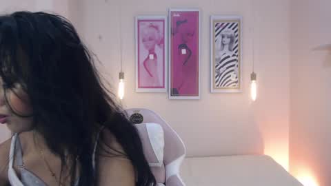 Mayte online show from January 27, 1:19 pm