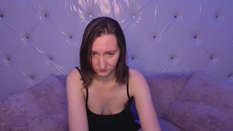 selestiasonata online show from March 4, 2:19 am