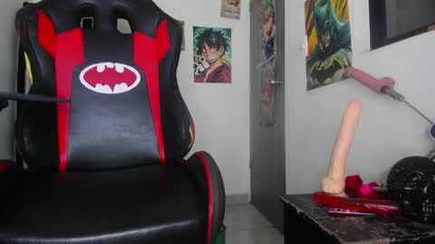 Snapshot of selina_kyl3 chatting on October 8, 5:02 am Selinna Kyle online show from October 8, 5:02 am
