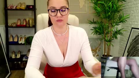 Seline online show from March 9, 4:44 pm