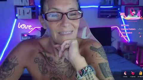 Selvaggia Del Caribe online show from July 27, 3:42 pm