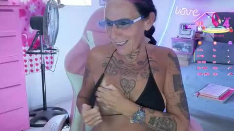Selvaggia Del Caribe online show from May 1, 8:58 pm
