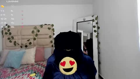 Selyn online show from November 11, 2:52 pm