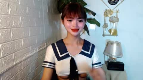 sensational_yeng online show from July 12, 8:45 pm