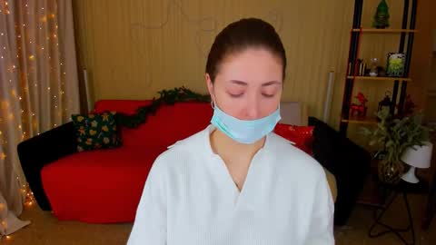 sensitiveheartt online show from January 10, 9:09 pm