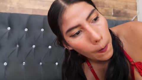 senssual_goddess online show from March 10, 7:07 pm