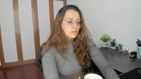 Samantha -  online show from September 23, 6:14 pm
