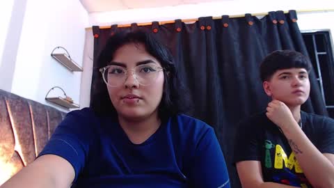 Camille and sophie online show from December 3, 4:42 am