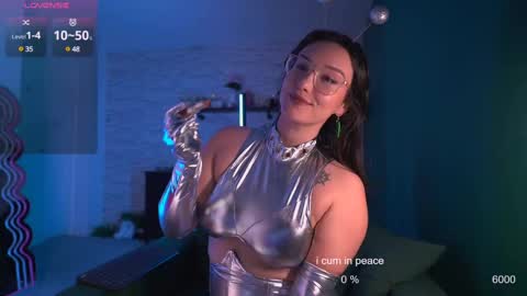 Snapshot of sensual_jassmine chatting on March 12, 6:22 pm Jasmine online show from March 12, 6:22 pm